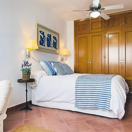 A Mare, Primera Linea De Playa Apartment