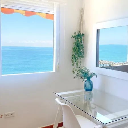 A Mare, Primera Linea De Playa Apartment *